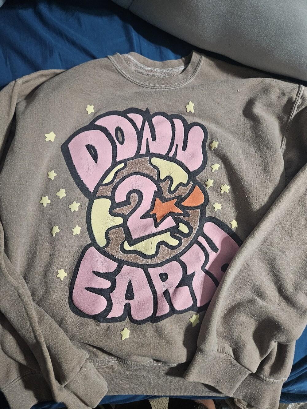 PacSun Down 2 Earth Graphic Sweatshirt - Brown with Pink & Yellow Print